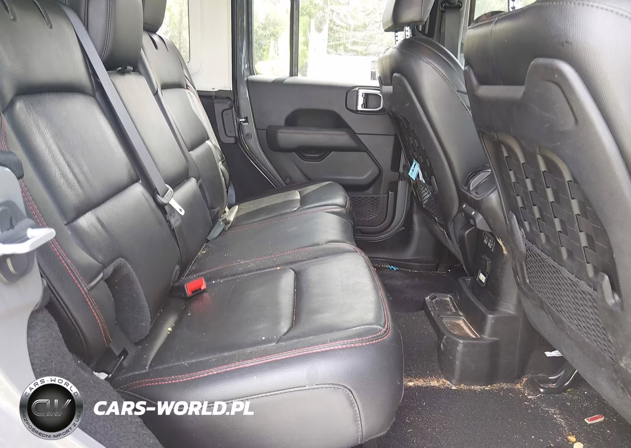 2019 Jeep Wrangler Unlimited Rubicon 4X4 VIN:1C4HJXFNXKW653771 - 8