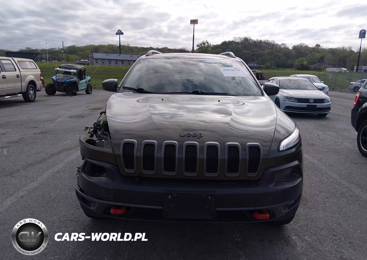 2015 Jeep Cherokee Trailhawk VIN:1C4PJMBS4FW576262 - 12