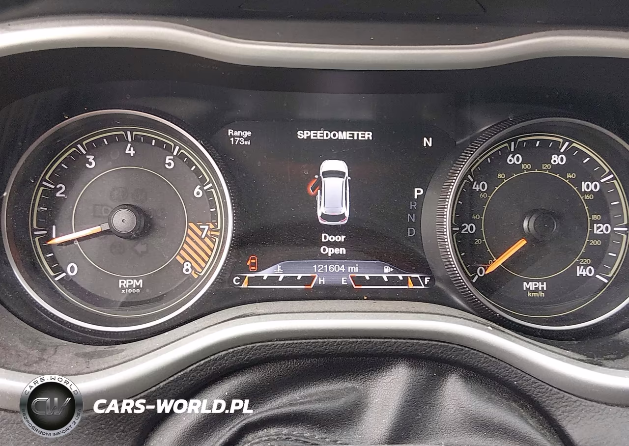 2015 Jeep Cherokee Trailhawk VIN:1C4PJMBS4FW576262 - 7
