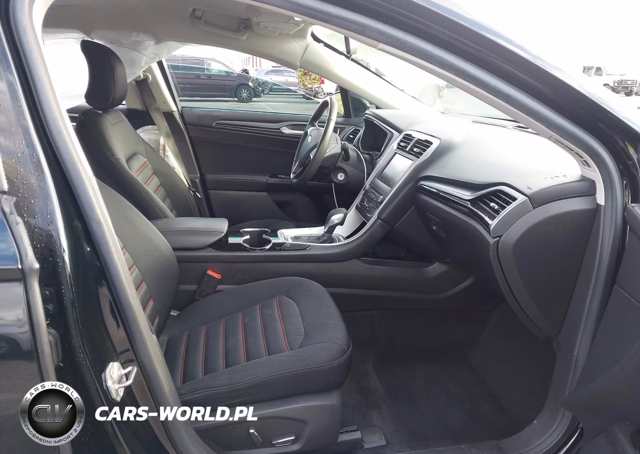 2016 Ford Fusion Se VIN:3FA6P0H77GR396869 - 5