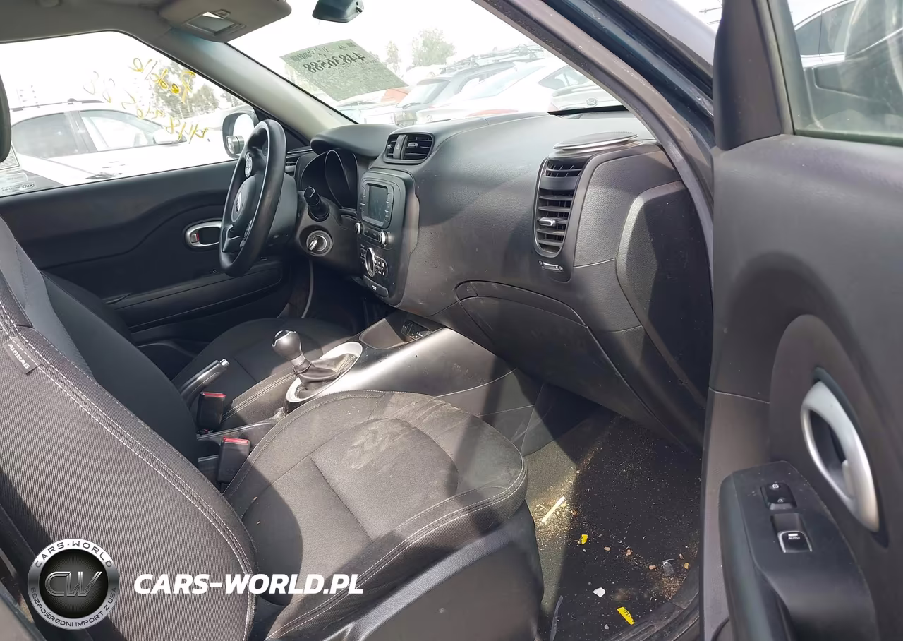 2017 Kia Soul + VIN:KNDJP3A58H7446640 - 5
