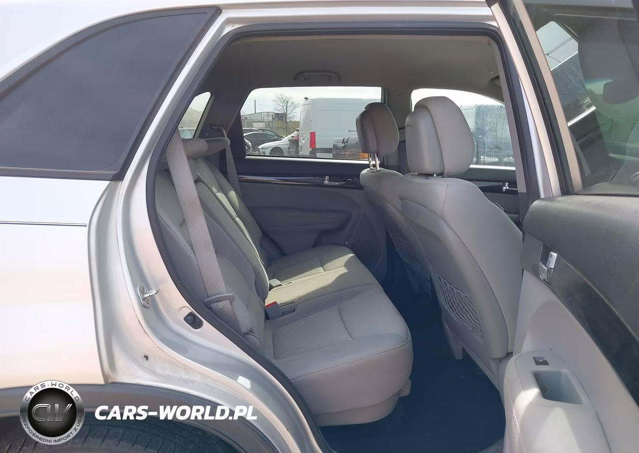 2012 Kia Sorento Lx VIN:5XYKTDA64CG306532 - 8
