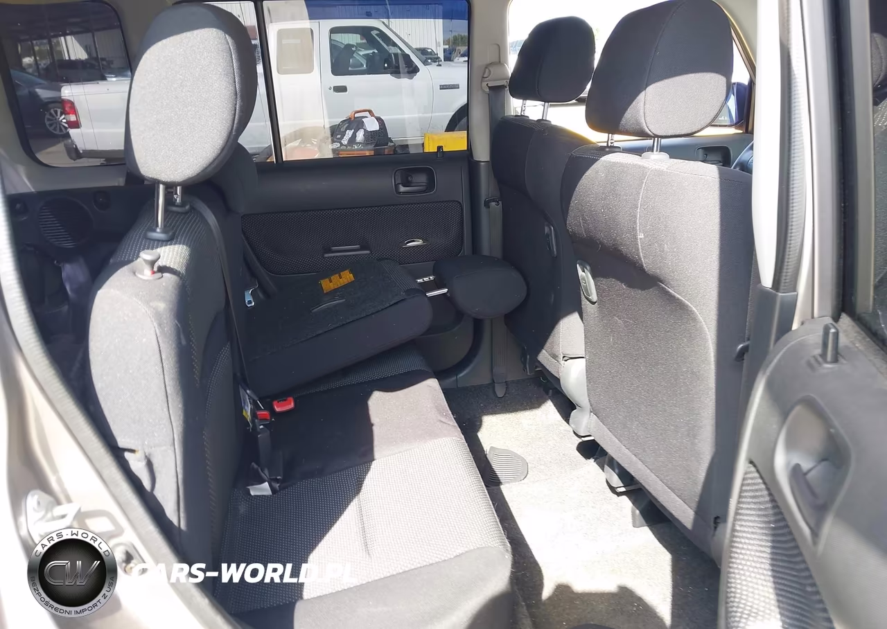2004 Scion Xb VIN:JTLKT324640166034 - 8