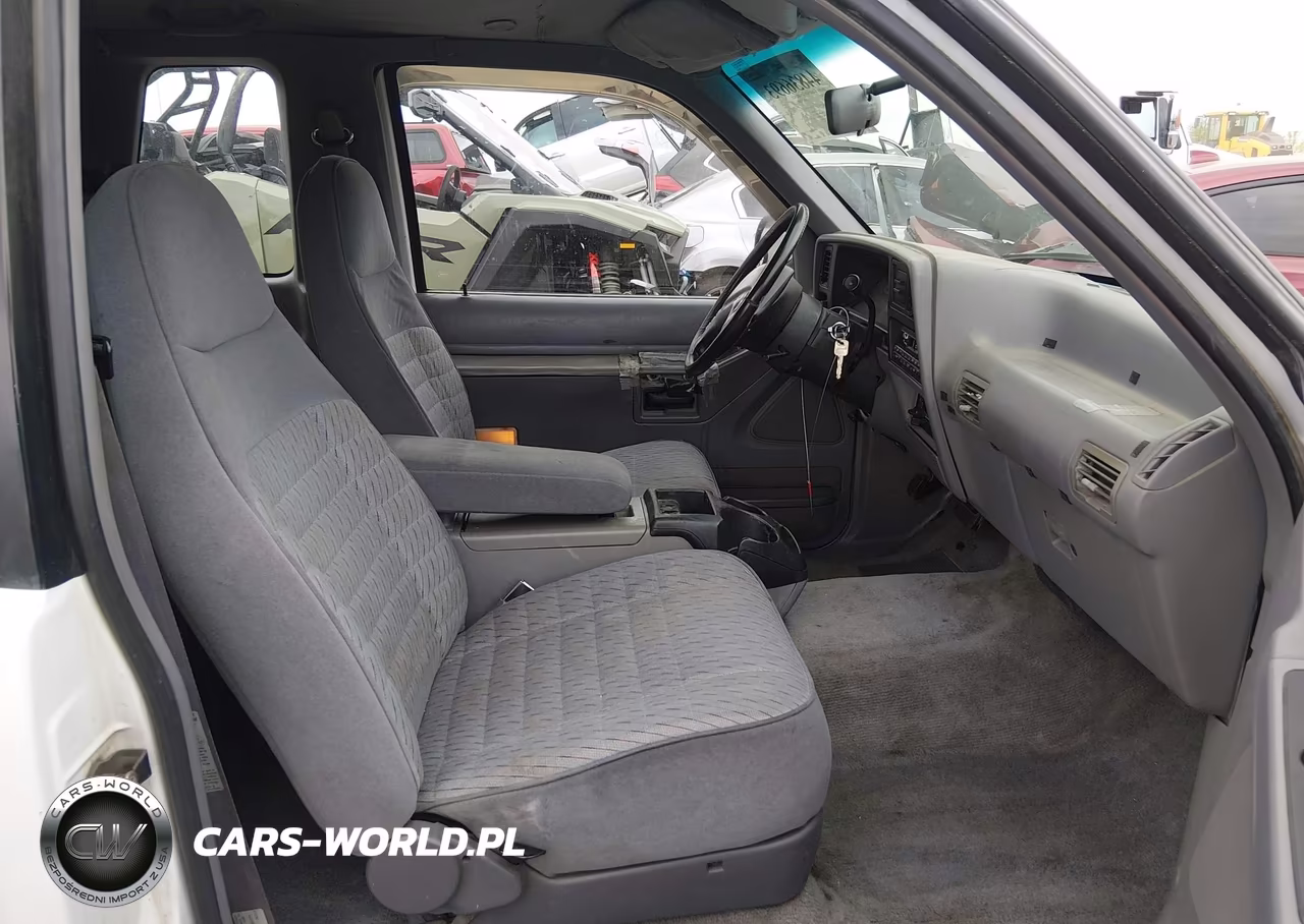 1994 Ford Explorer VIN:1FMCU24X1RUD61887 - 5