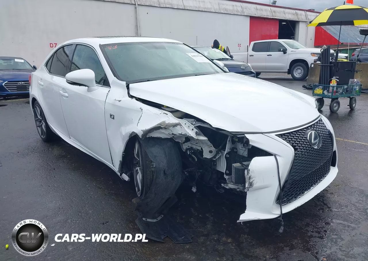 2015 Lexus Is 250 – zdjęcie 1 z 16