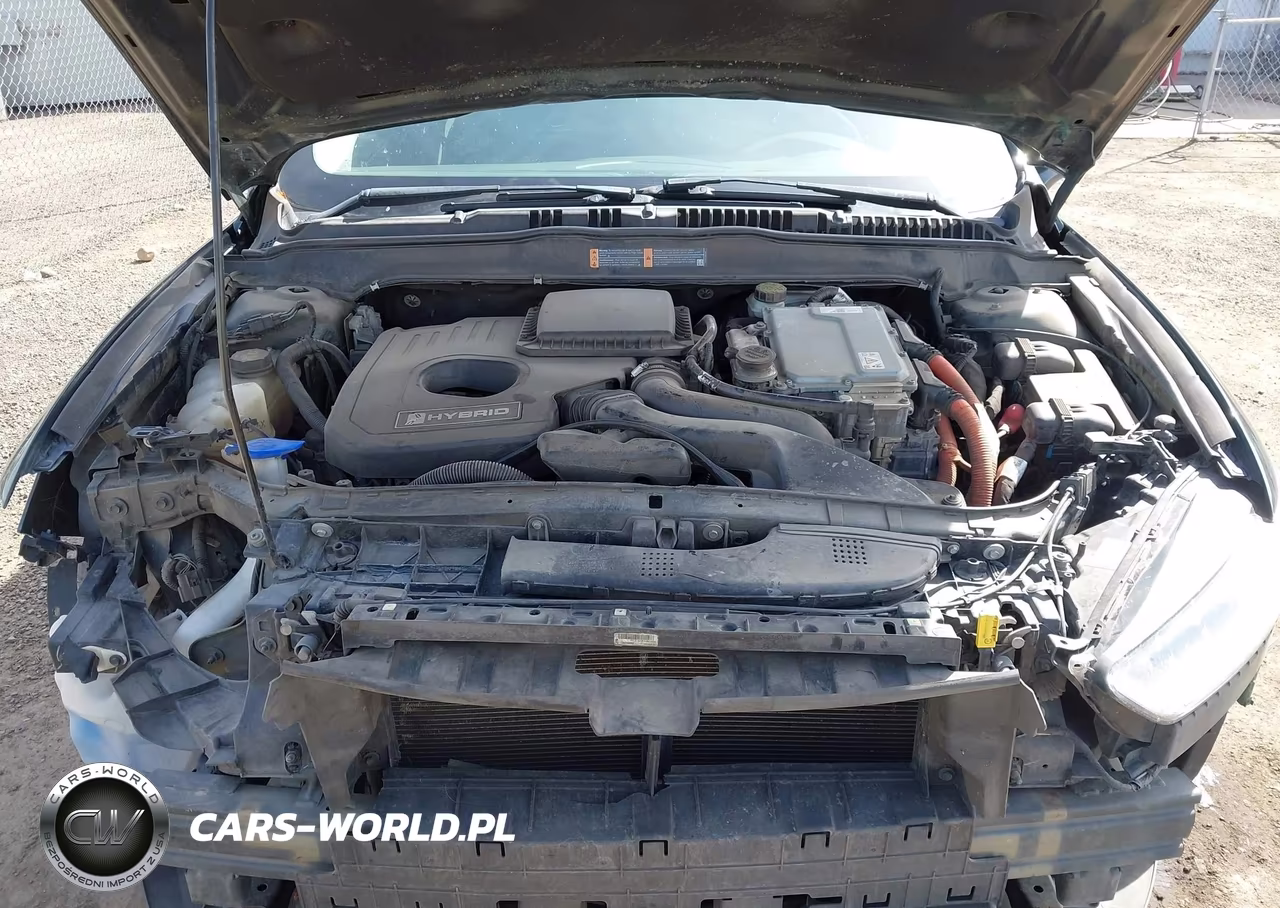 2015 Ford Fusion Hybrid Se VIN:3FA6P0LU8FR131857 - 10