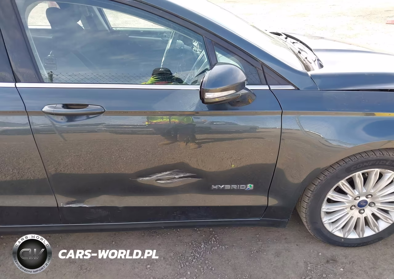 2015 Ford Fusion Hybrid Se VIN:3FA6P0LU8FR131857 - 20