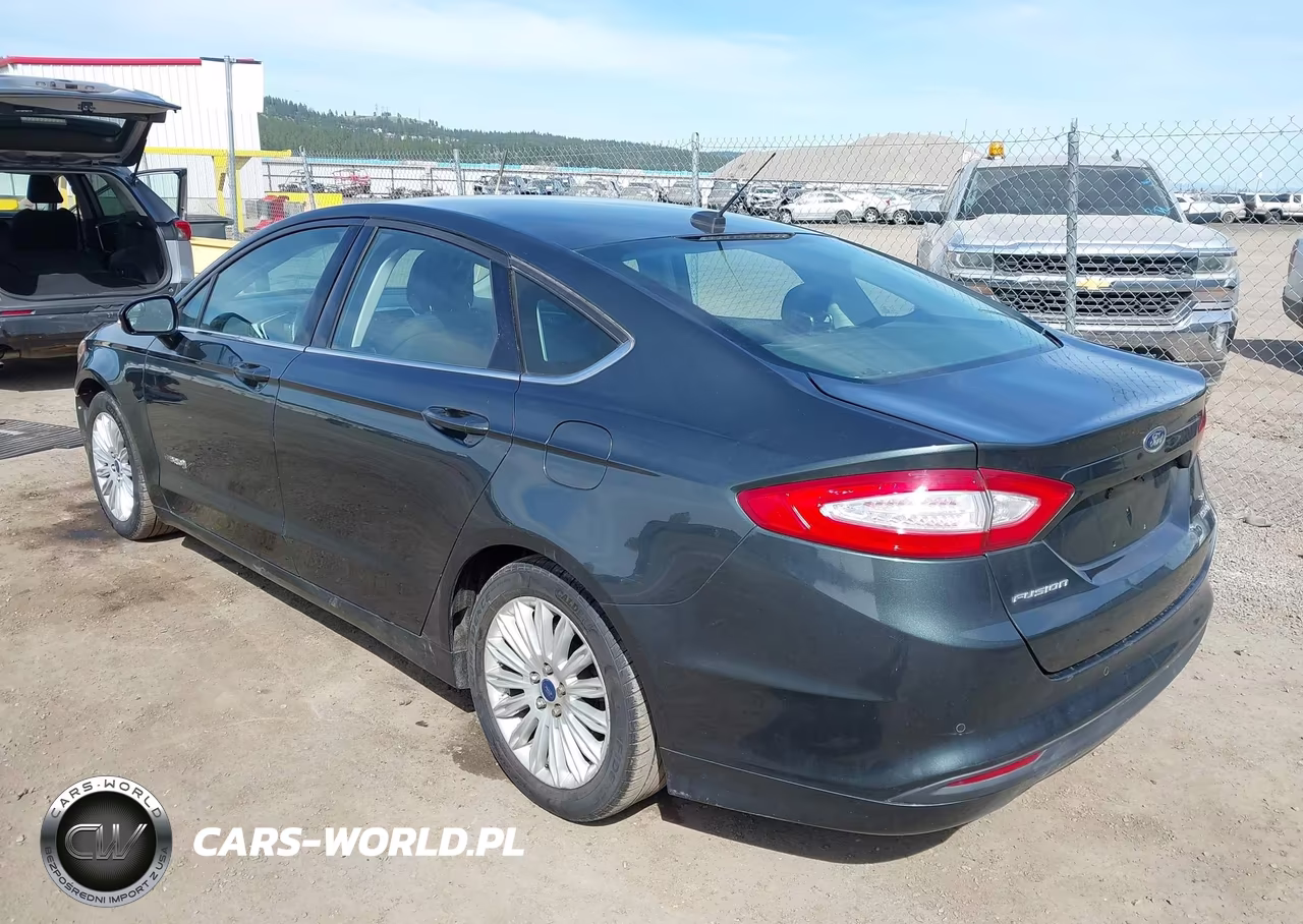 2015 Ford Fusion Hybrid Se VIN:3FA6P0LU8FR131857 - 3