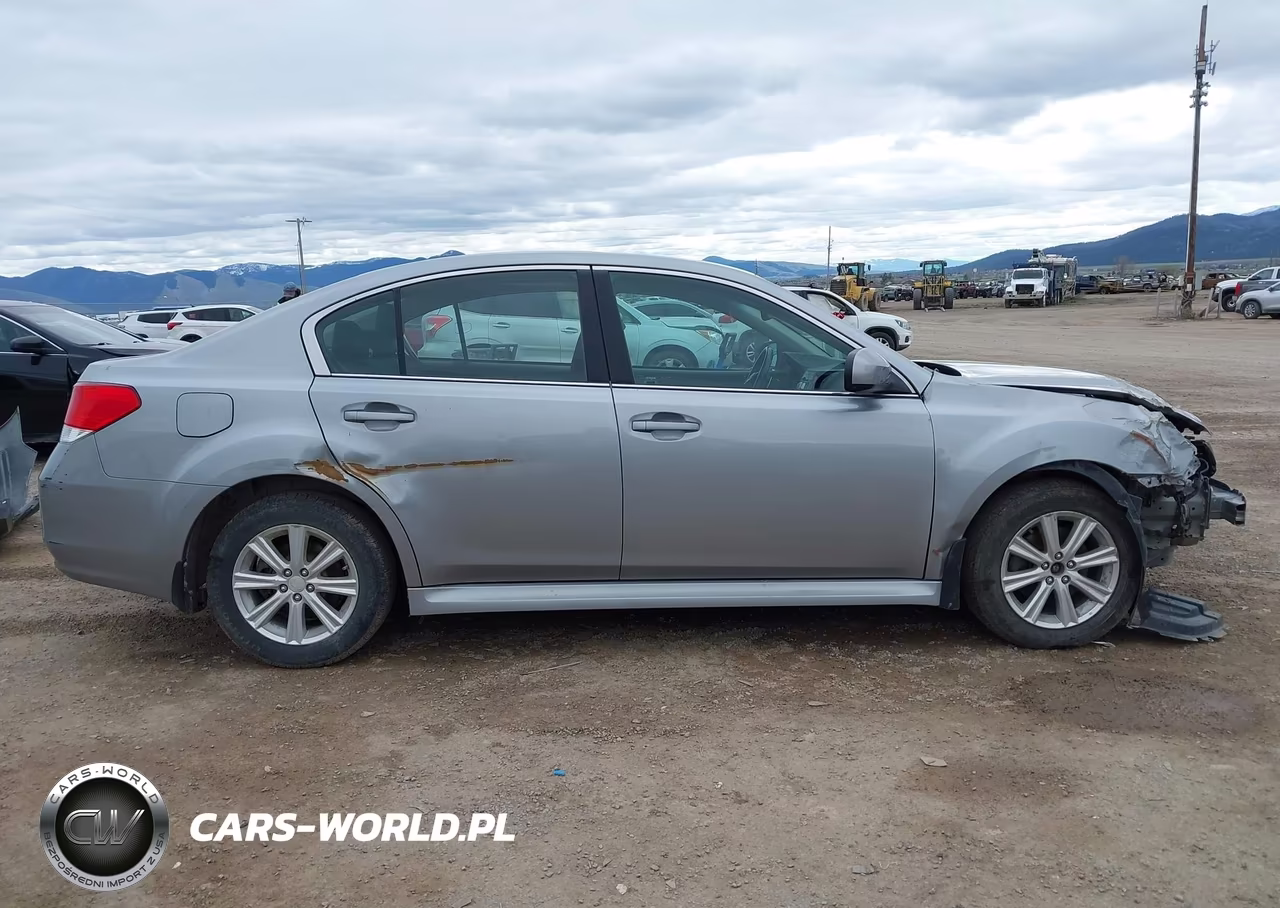 2011 Subaru Legacy 2.5I Premium VIN:4S3BMBG62B3264714 - 14
