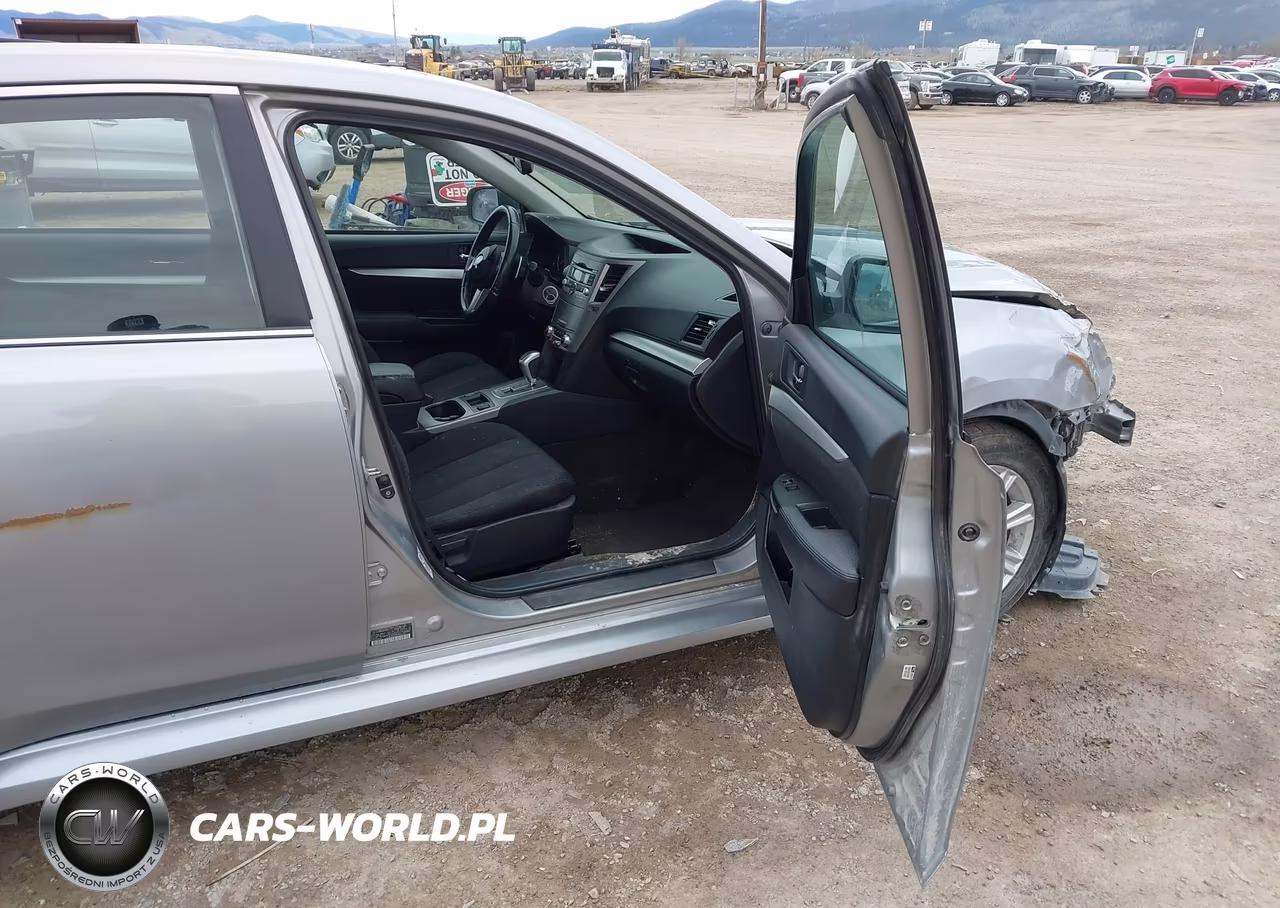 2011 Subaru Legacy 2.5I Premium VIN:4S3BMBG62B3264714 - 5