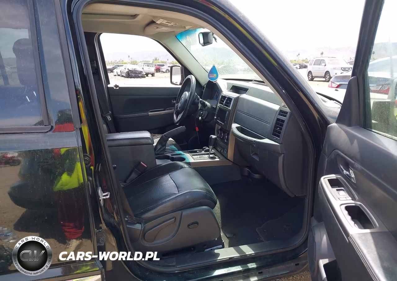 2012 Jeep Liberty Limited Jet Edition VIN:1C4PJMFK7CW215209 - 5