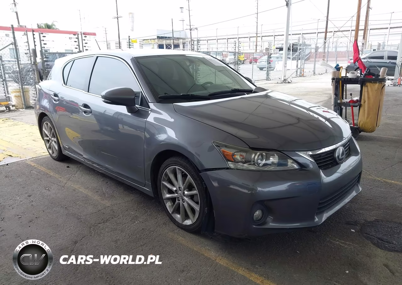 2013 Lexus Ct 200H – zdjęcie 1 z 15