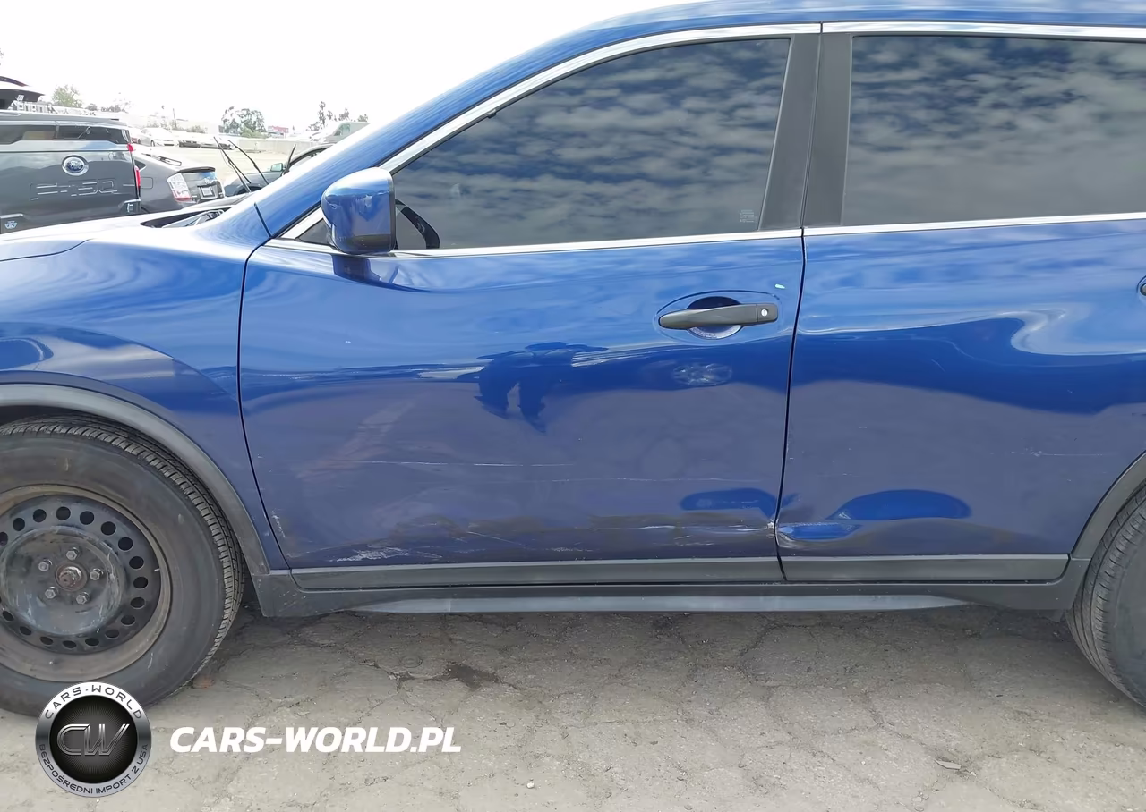 2019 Nissan Rogue S VIN:KNMAT2MT3KP526662 - 6
