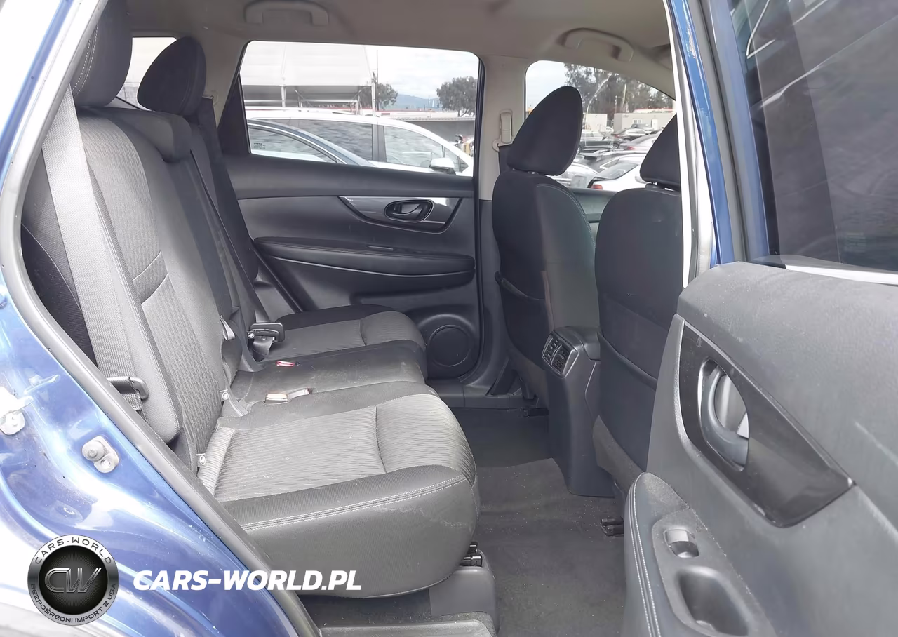 2019 Nissan Rogue S VIN:KNMAT2MT3KP526662 - 8