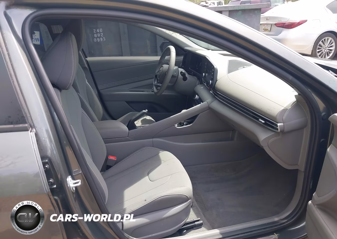 2026 Hyundai Elantra Sel Sport VIN:KMHLM4DG3TU120061 - 5
