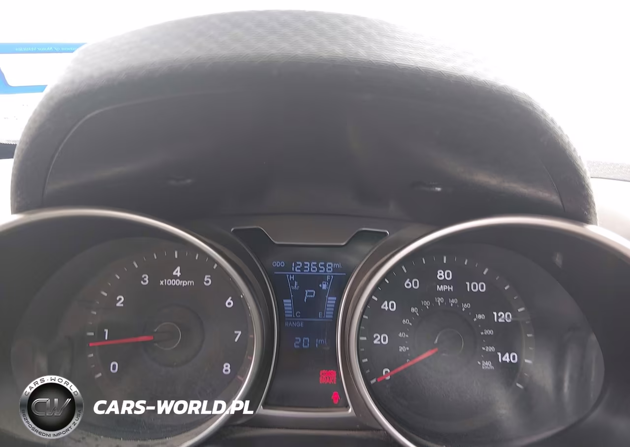 2013 Hyundai Veloster Base W-Black VIN:KMHTC6AD5DU135736 - 7