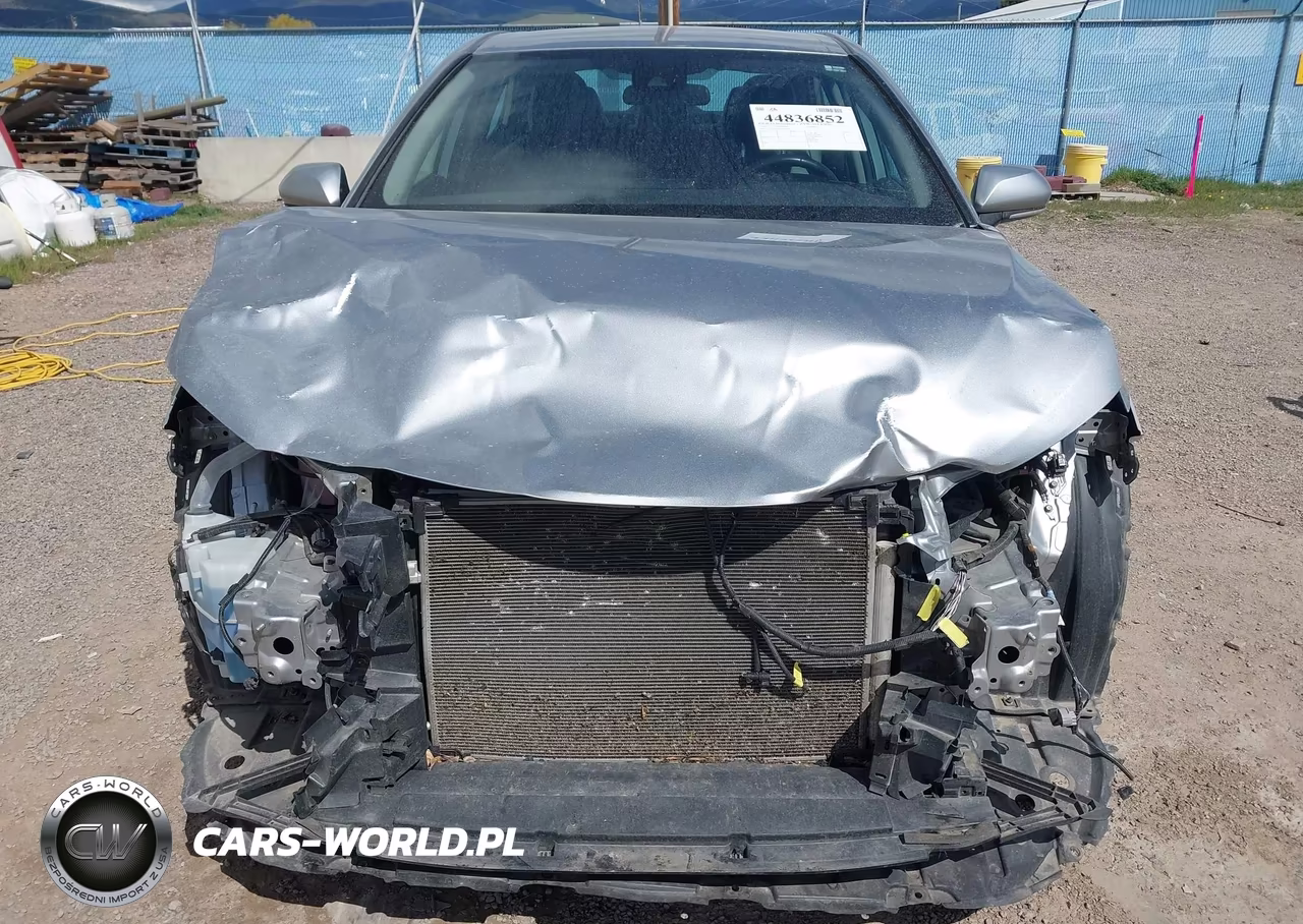 2022 Toyota Camry Se VIN:4T1G11AK2NU632365 - 13