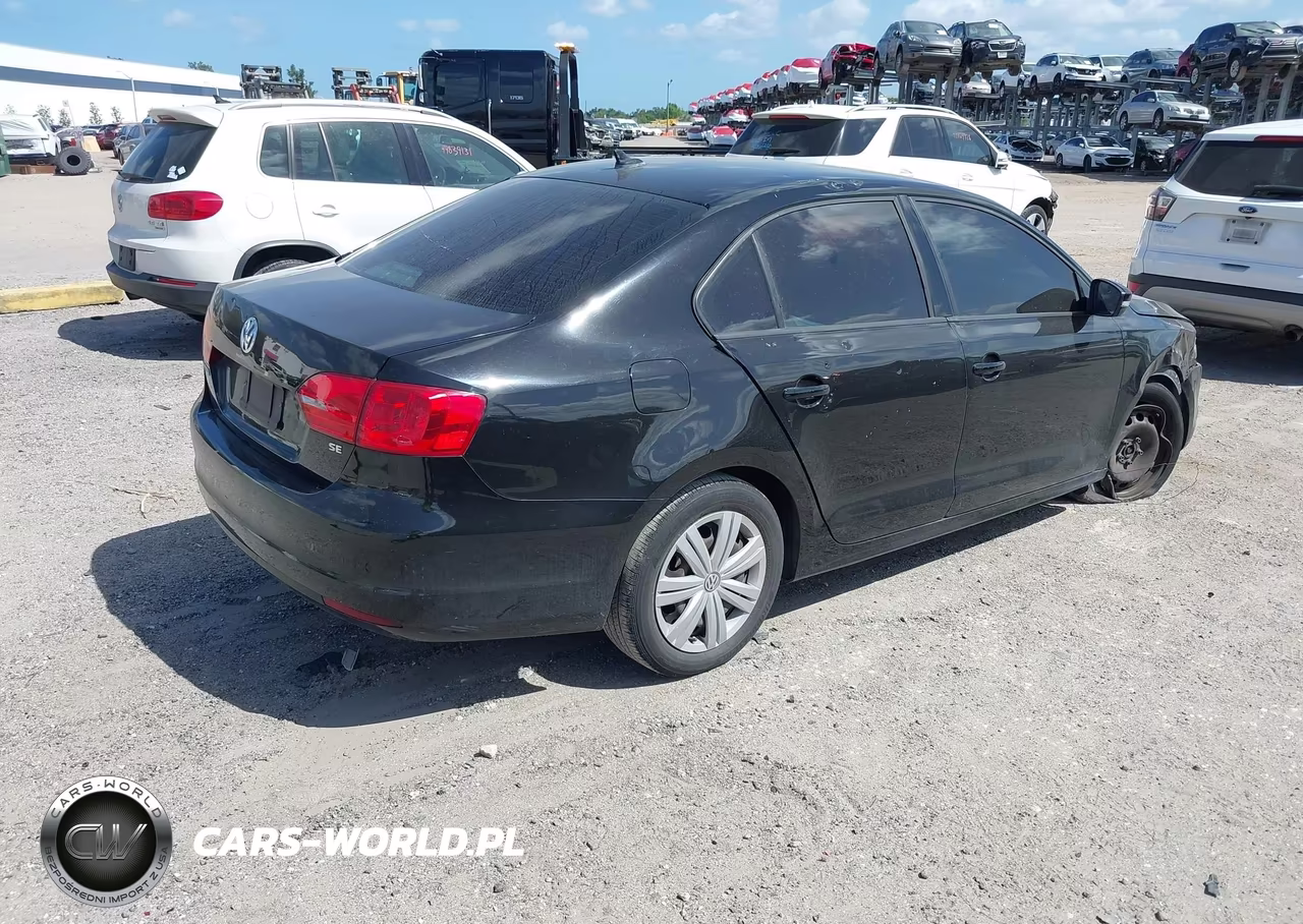 2014 Volkswagen Jetta 1.8T Se VIN:3VWD17AJ0EM417392 - 4