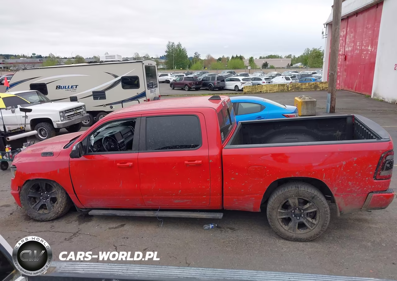2021 Ram 1500 Big Horn 4X4 6'4 Box VIN:1C6SRFMT9MN659040 - 14