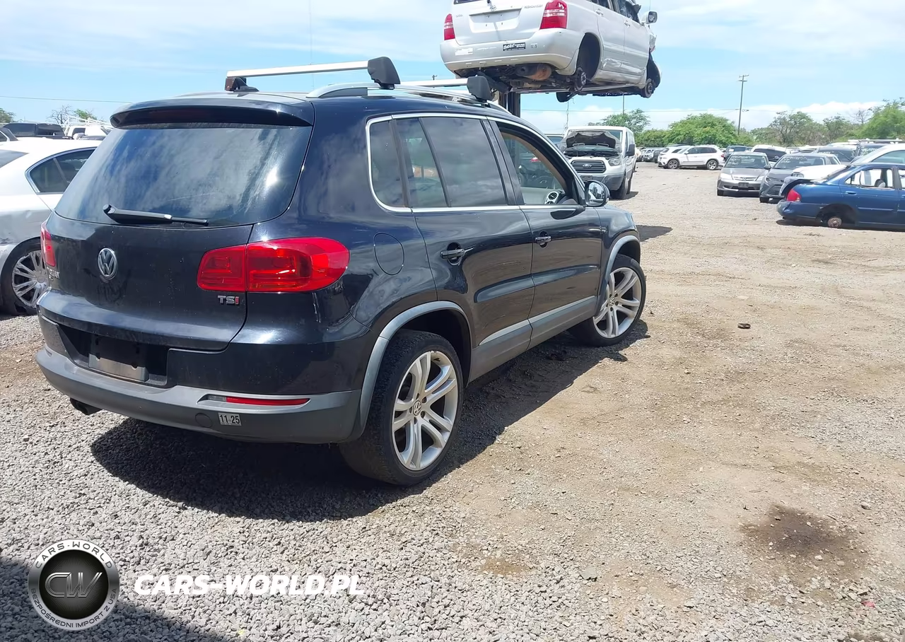2016 Volkswagen Tiguan Sel VIN:WVGAV7AX4GW543574 - 4