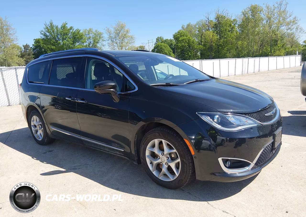 2019 Chrysler Pacifica Touring L Plus – zdjęcie 1 z 16