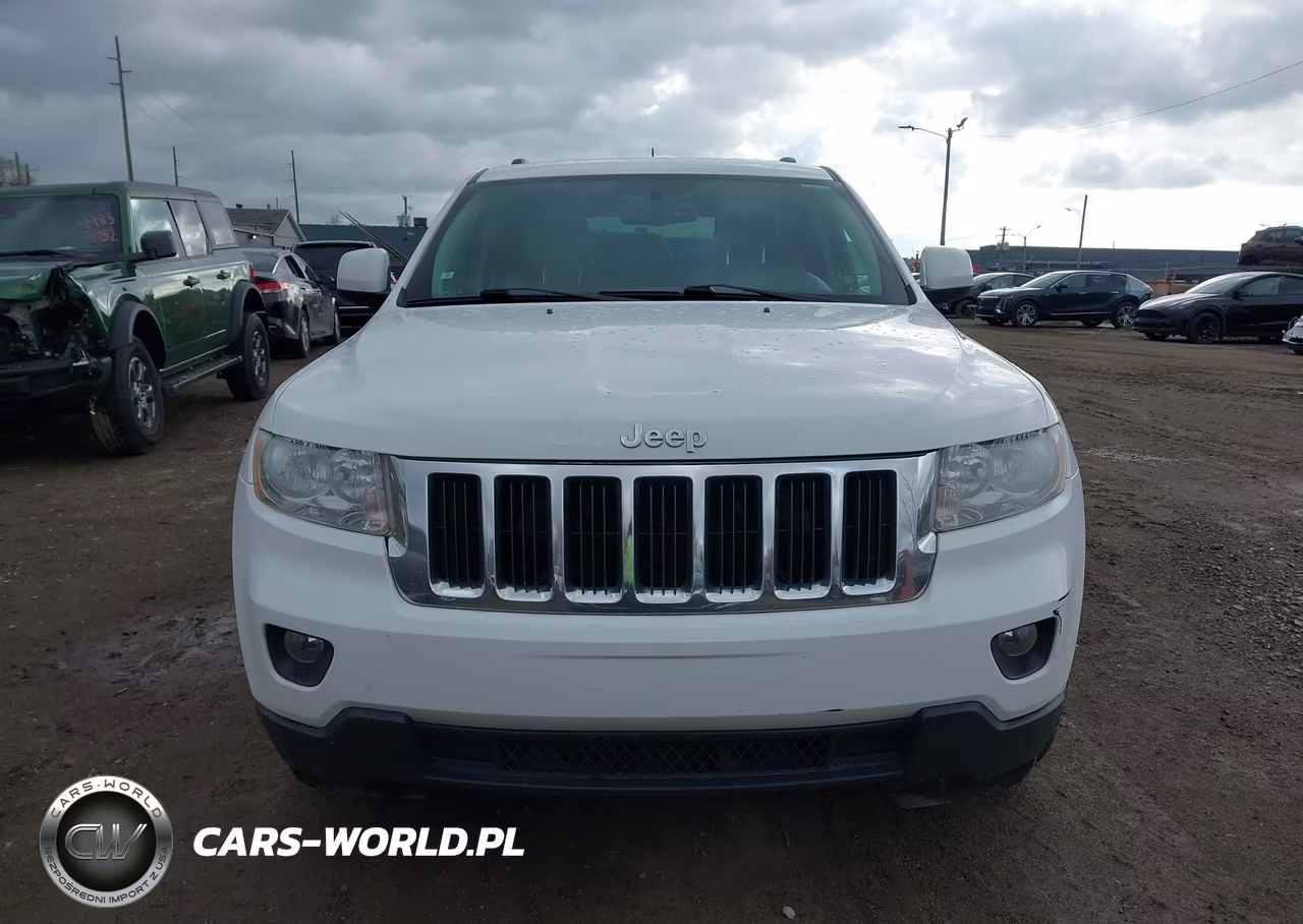 2013 Jeep Grand Cherokee Laredo VIN:1C4RJFAG4DC583549 - 12