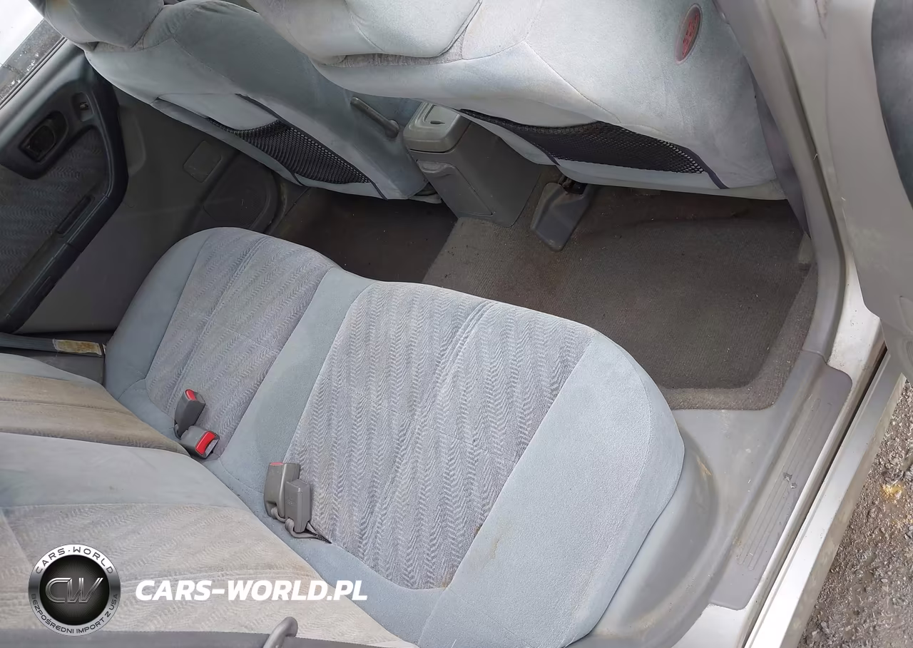 2001 Subaru Forester S VIN:JF1SF65601H700679 - 8
