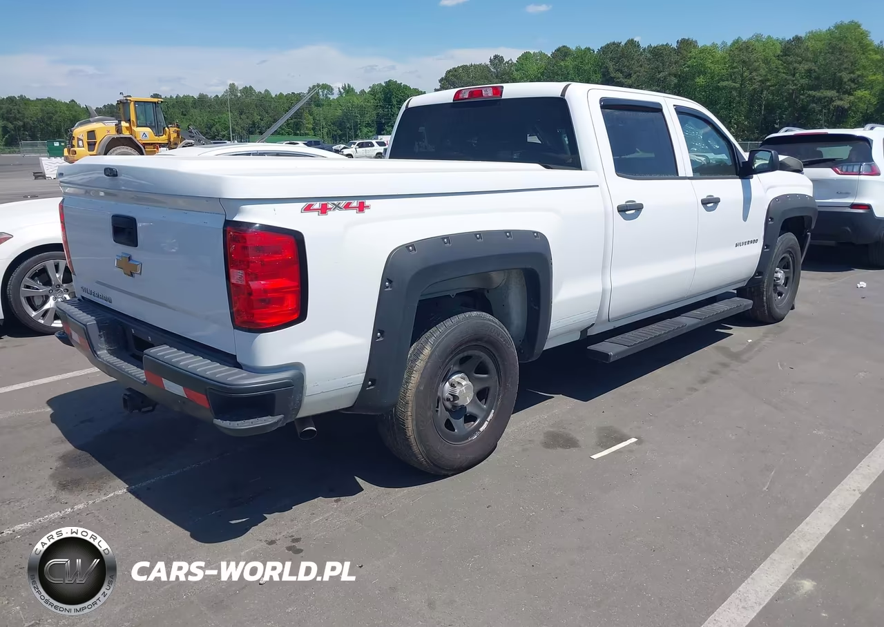 2018 Chevrolet Silverado 1500 Wt VIN:3GCUKNEC7JG179713 - 4