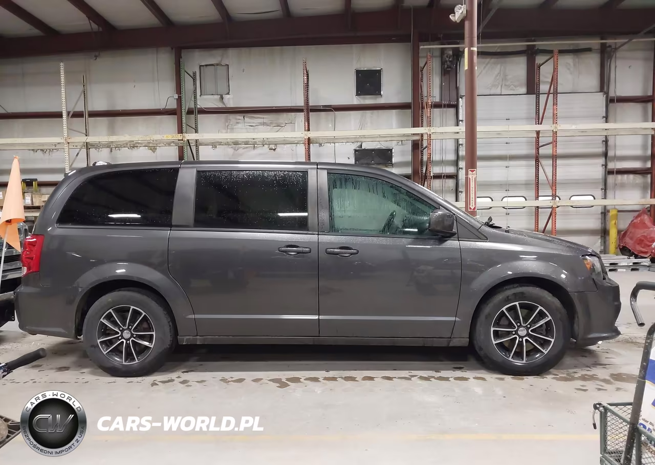 2019 Dodge Grand Caravan Gt VIN:2C4RDGEG6KR646095 - 13
