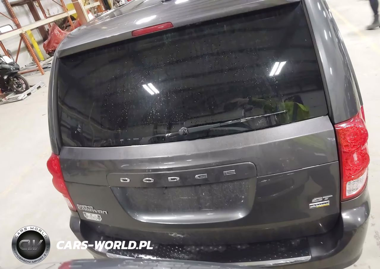 2019 Dodge Grand Caravan Gt VIN:2C4RDGEG6KR646095 - 16