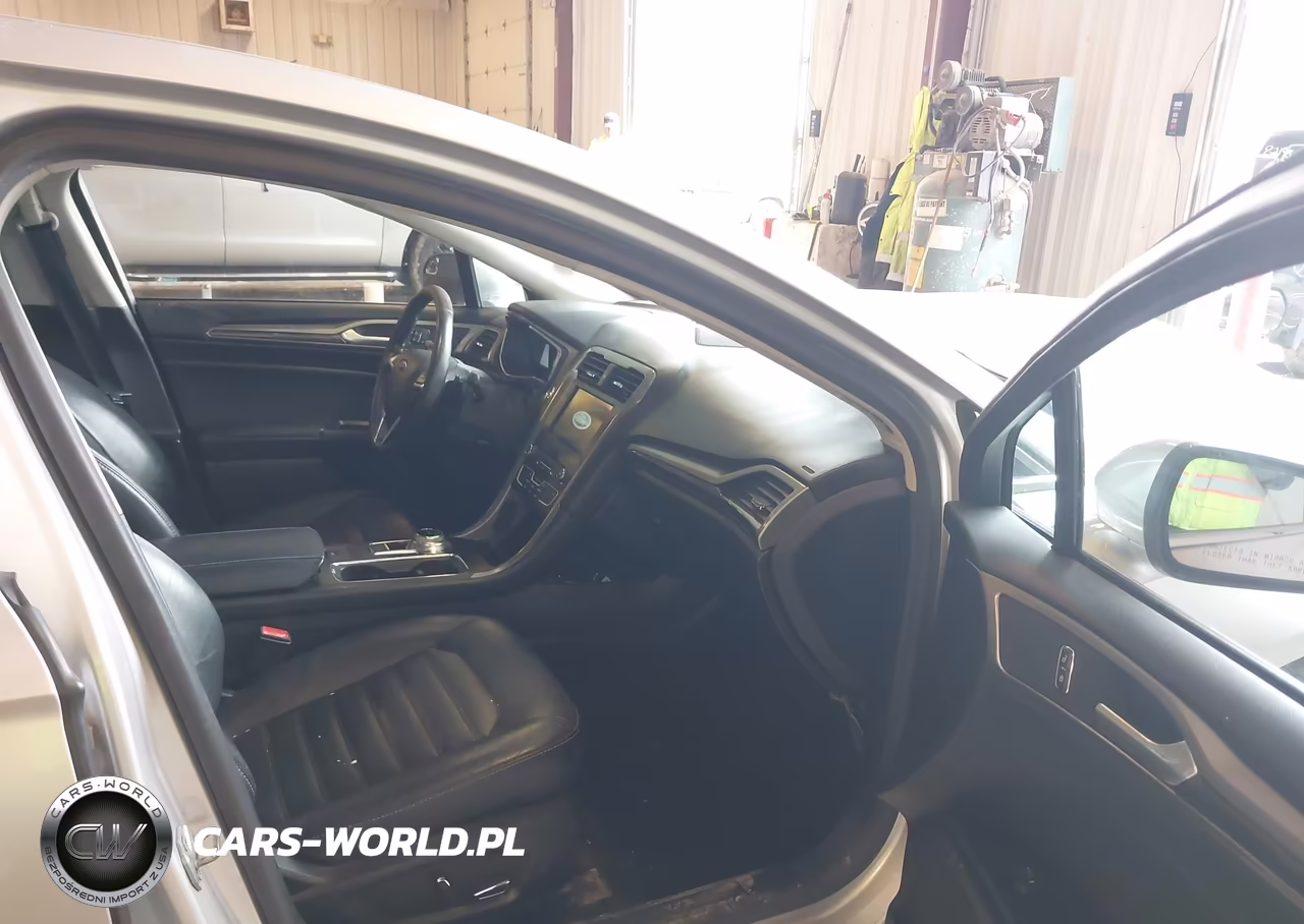 2018 Ford Fusion Se VIN:3FA6P0HD9JR114437 - 5