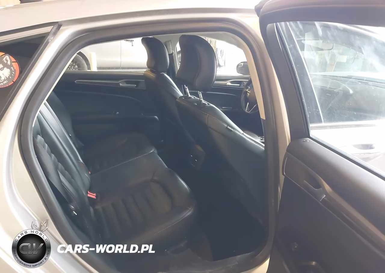 2018 Ford Fusion Se VIN:3FA6P0HD9JR114437 - 8