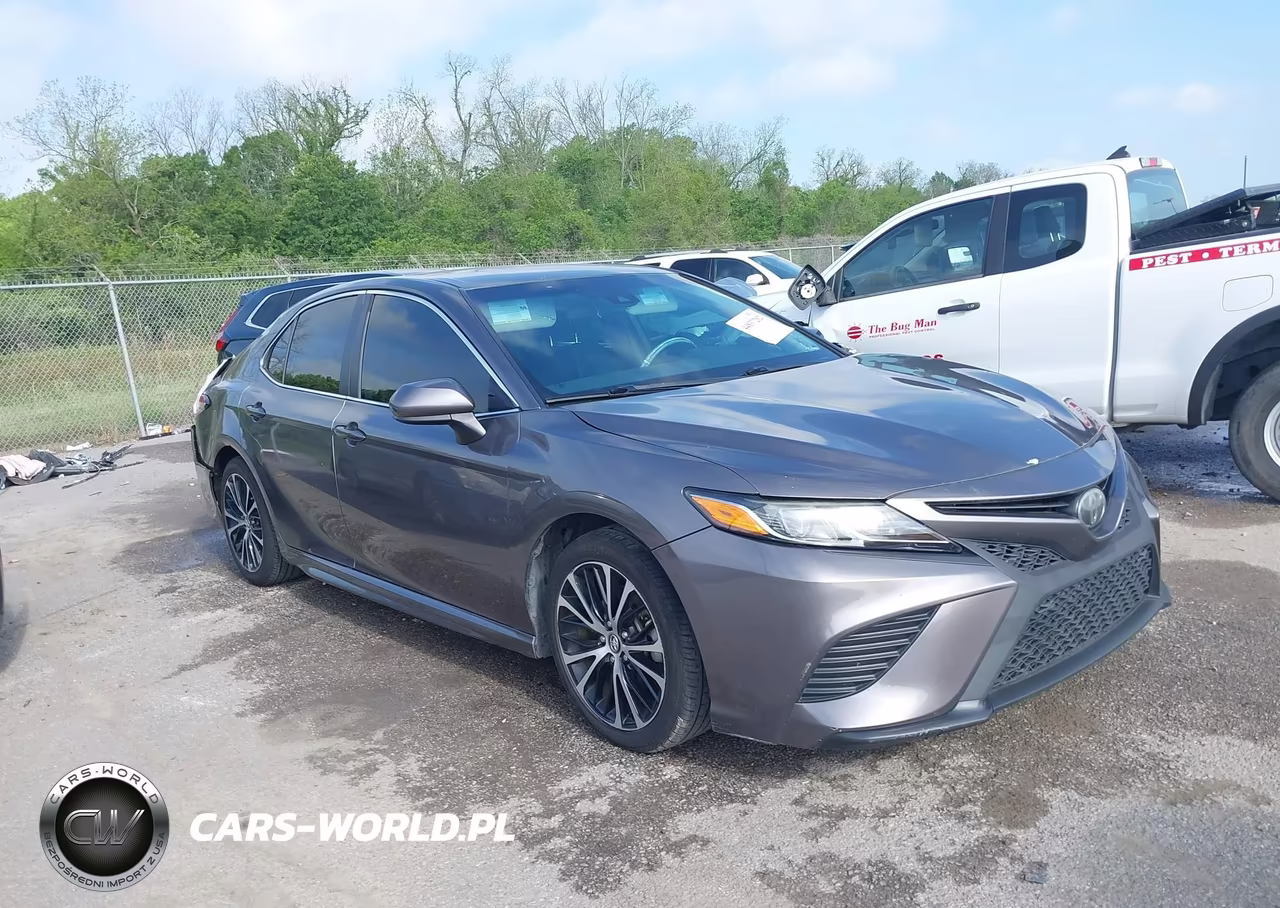 2020 Toyota Camry Se