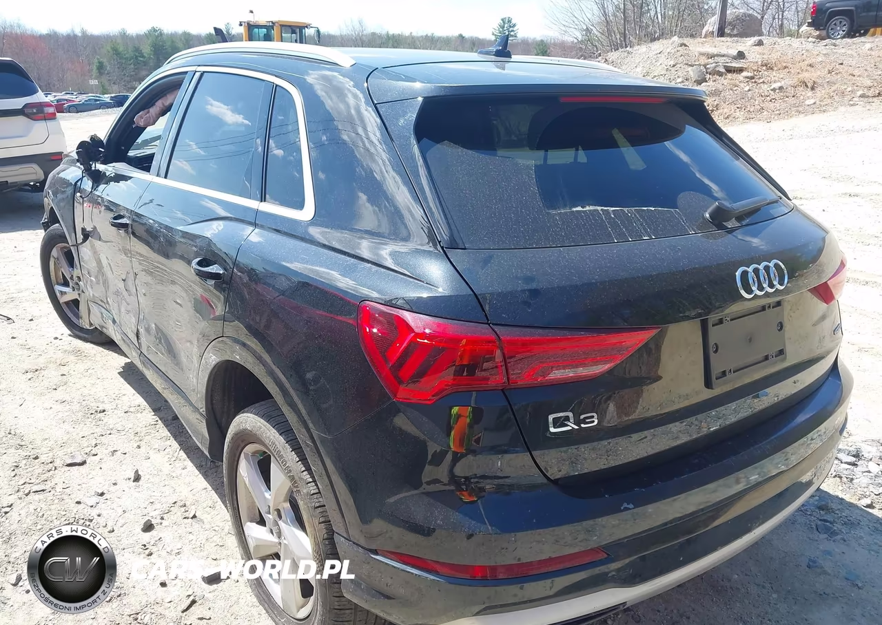 2021 Audi Q3 Premium 40 Tfsi Quattro Tiptronic VIN:WA1AUCF36M1098117 - 3