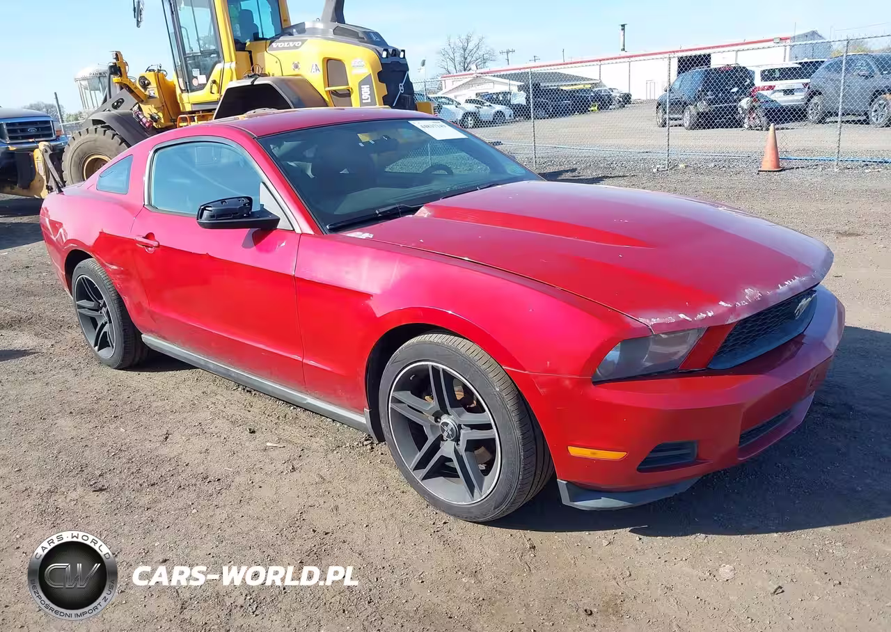 2011 Ford Mustang V6