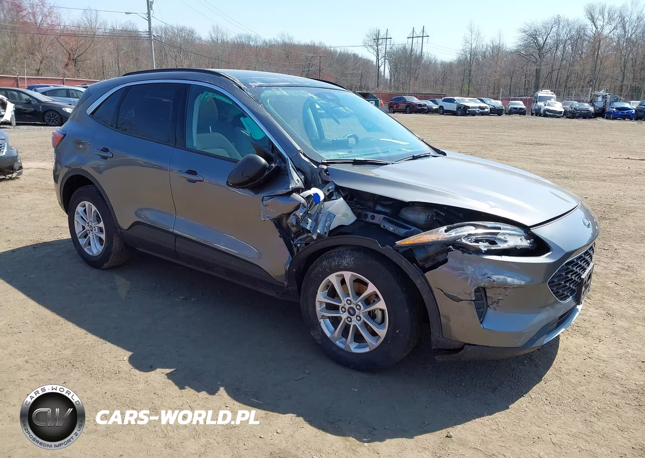 2022 Ford Escape Se