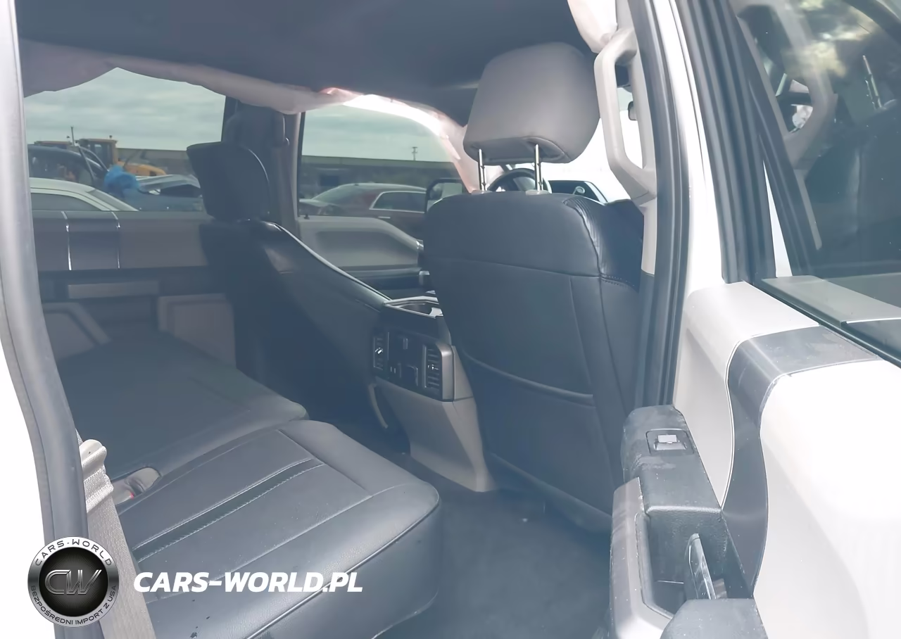 2019 Ford F-150 Xlt VIN:1FTFW1E47KFC06359 - 8