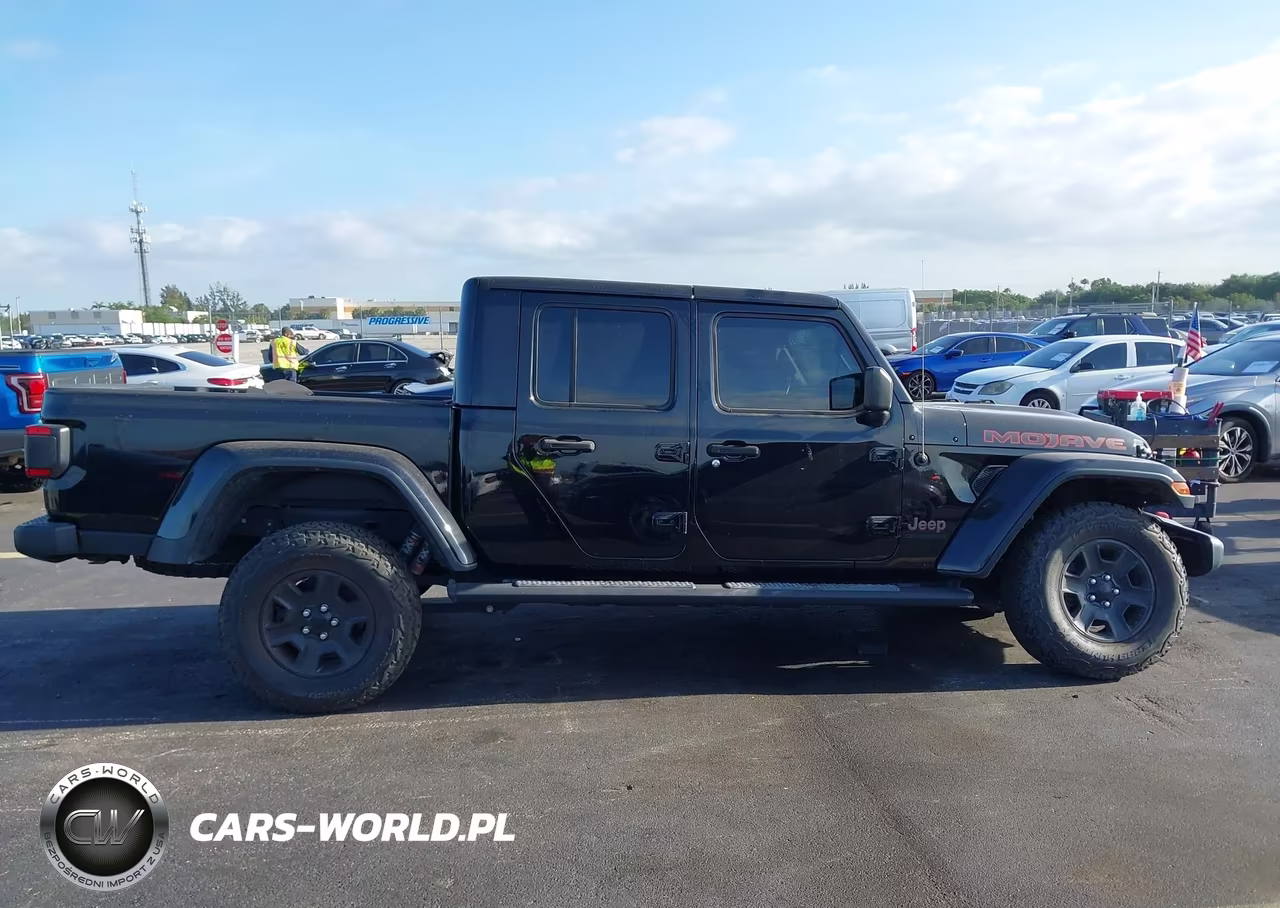 2021 Jeep Gladiator Mojave 4X4 VIN:1C6JJTEG4ML551326 - 13