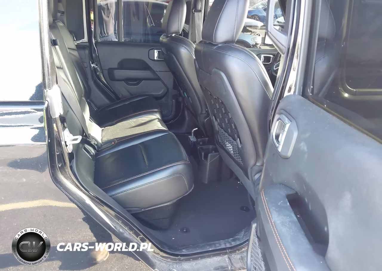 2021 Jeep Gladiator Mojave 4X4 VIN:1C6JJTEG4ML551326 - 8