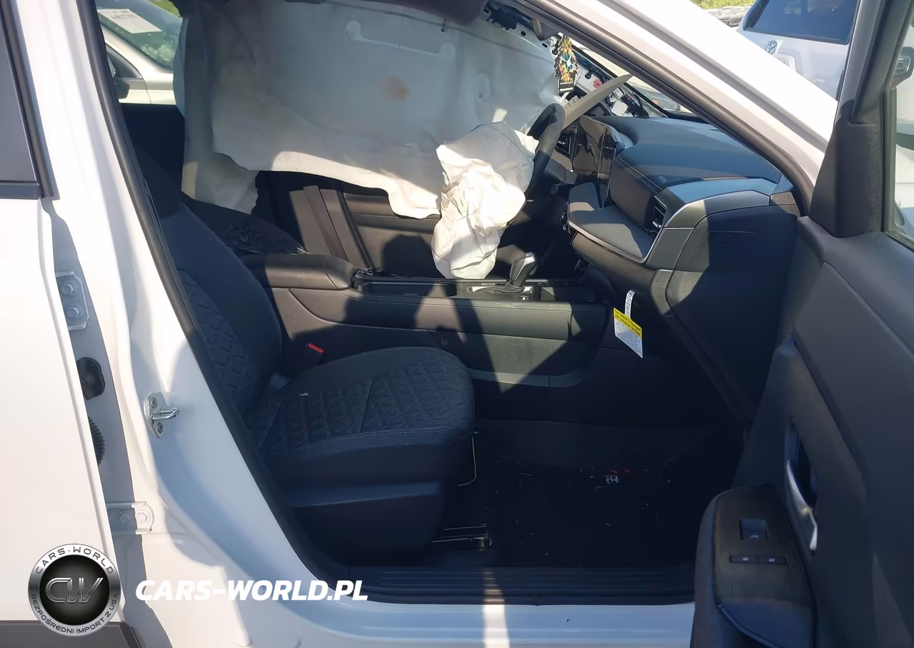 2026 Nissan Kicks Sv VIN:3N8AP6CE6TL321093 - 5