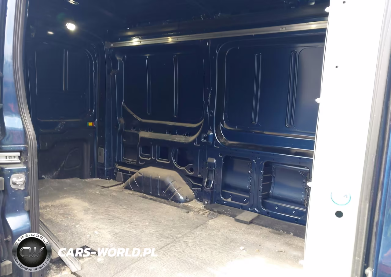 2022 Ford E-Transit-350 VIN:1FTBW9CK7NKA30035 - 8