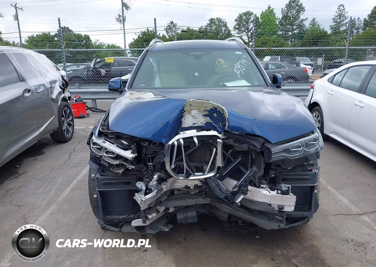 2021 BMW X7 xDrive40I VIN:5UXCW2C01M9D85879 - 11