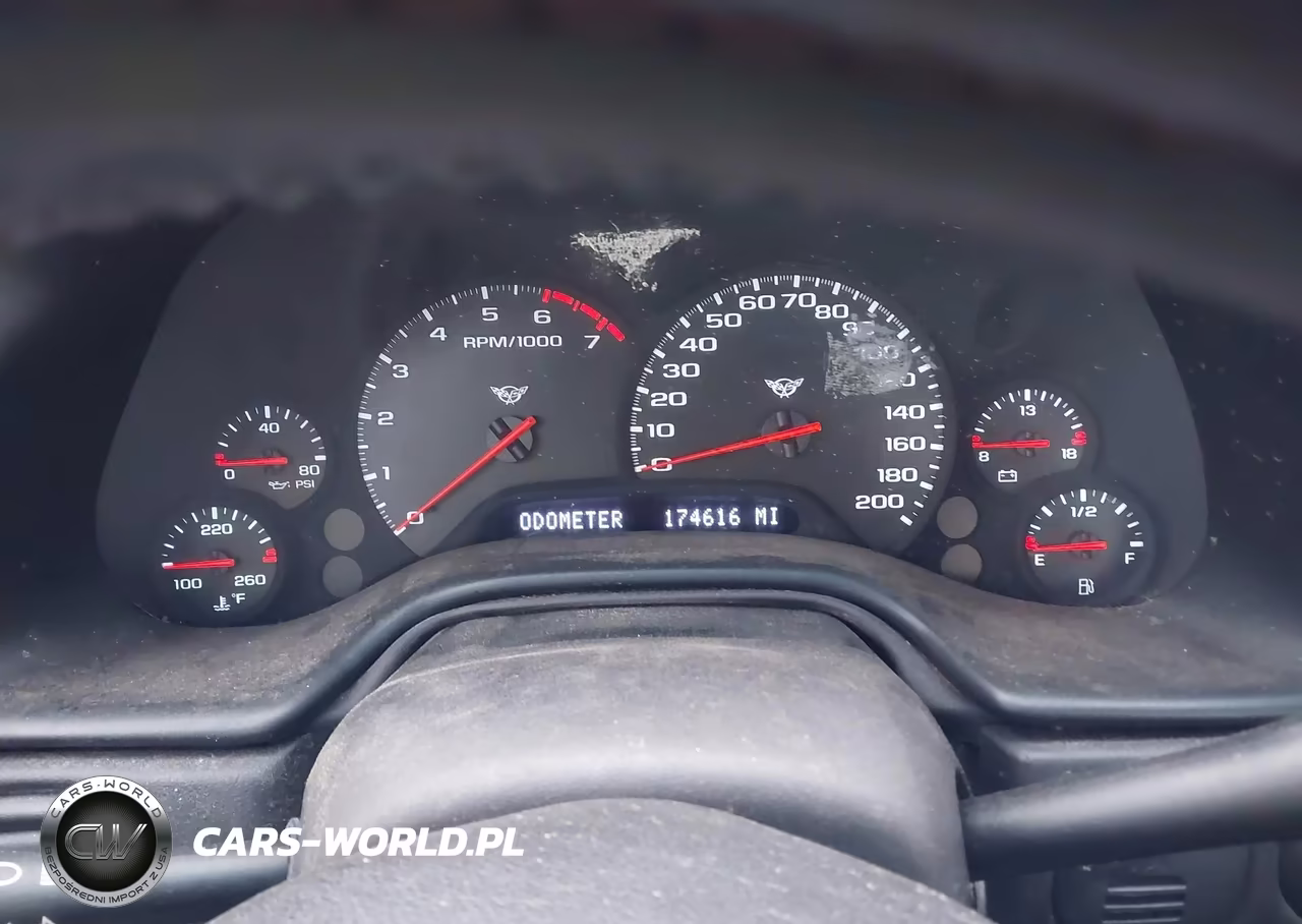 1998 Chevrolet Corvette VIN:1G1YY22G5W5127932 - 7