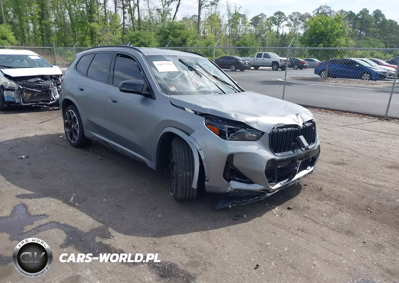 2025 BMW X1 M35I – zdjęcie 1 z 16