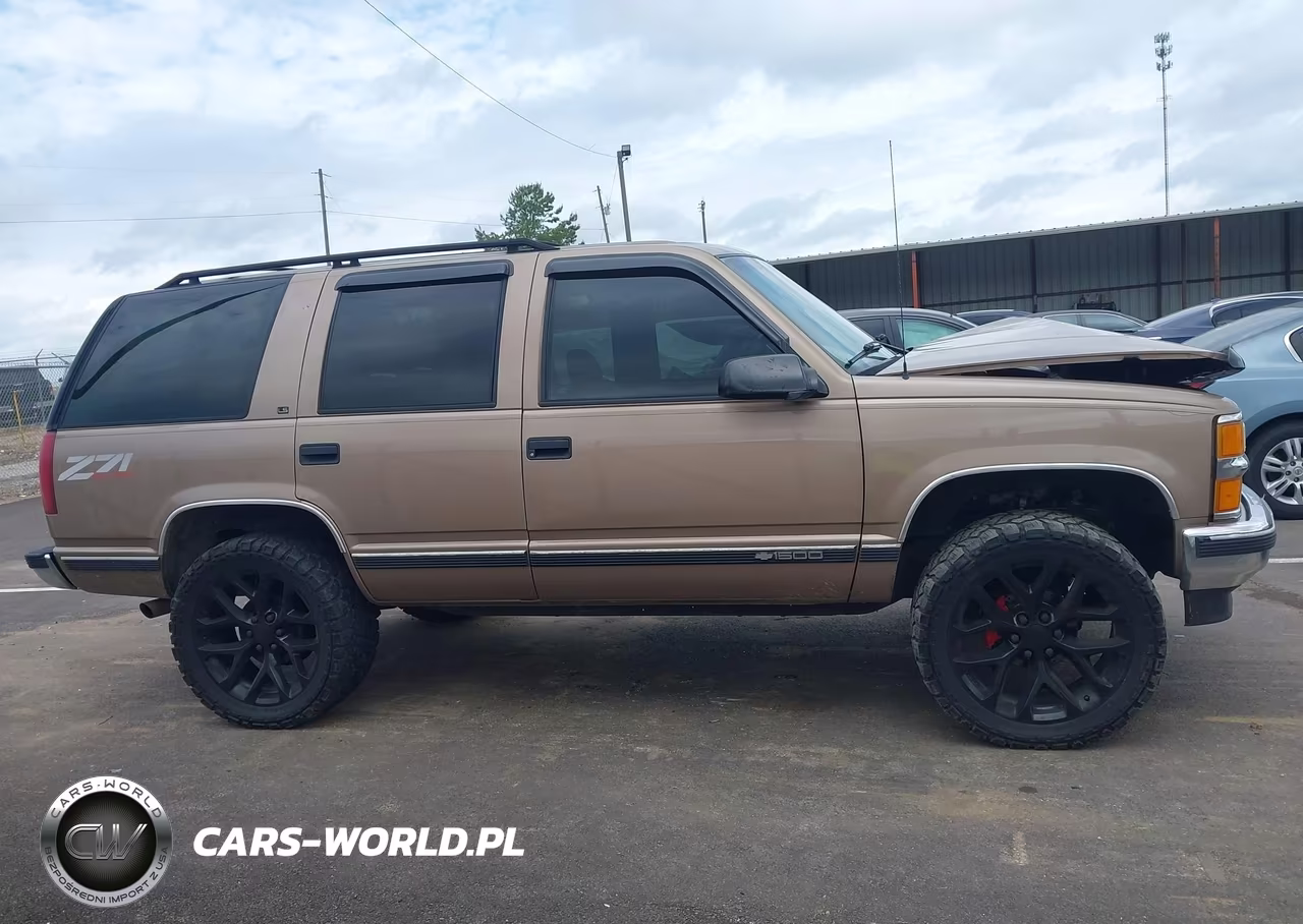1995 Chevrolet Tahoe K1500 VIN:1GNEK13K5SJ430906 - 12
