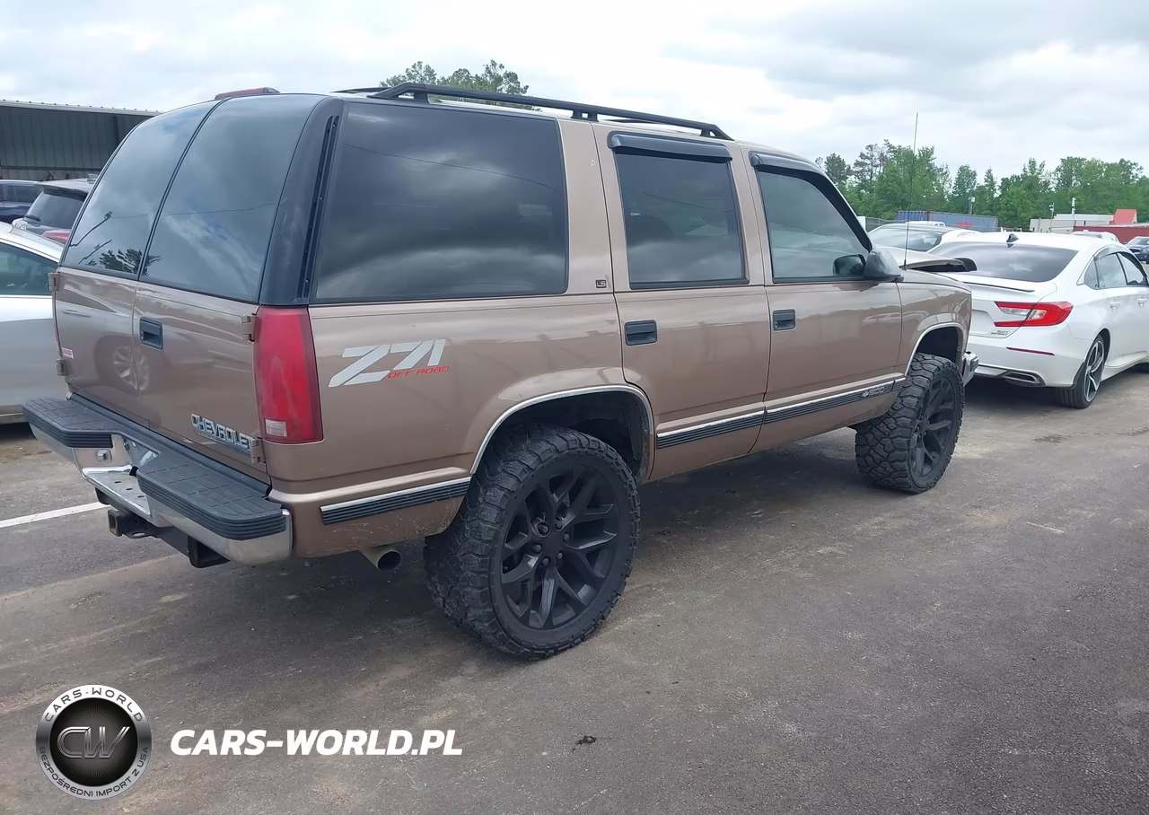 1995 Chevrolet Tahoe K1500 VIN:1GNEK13K5SJ430906 - 4