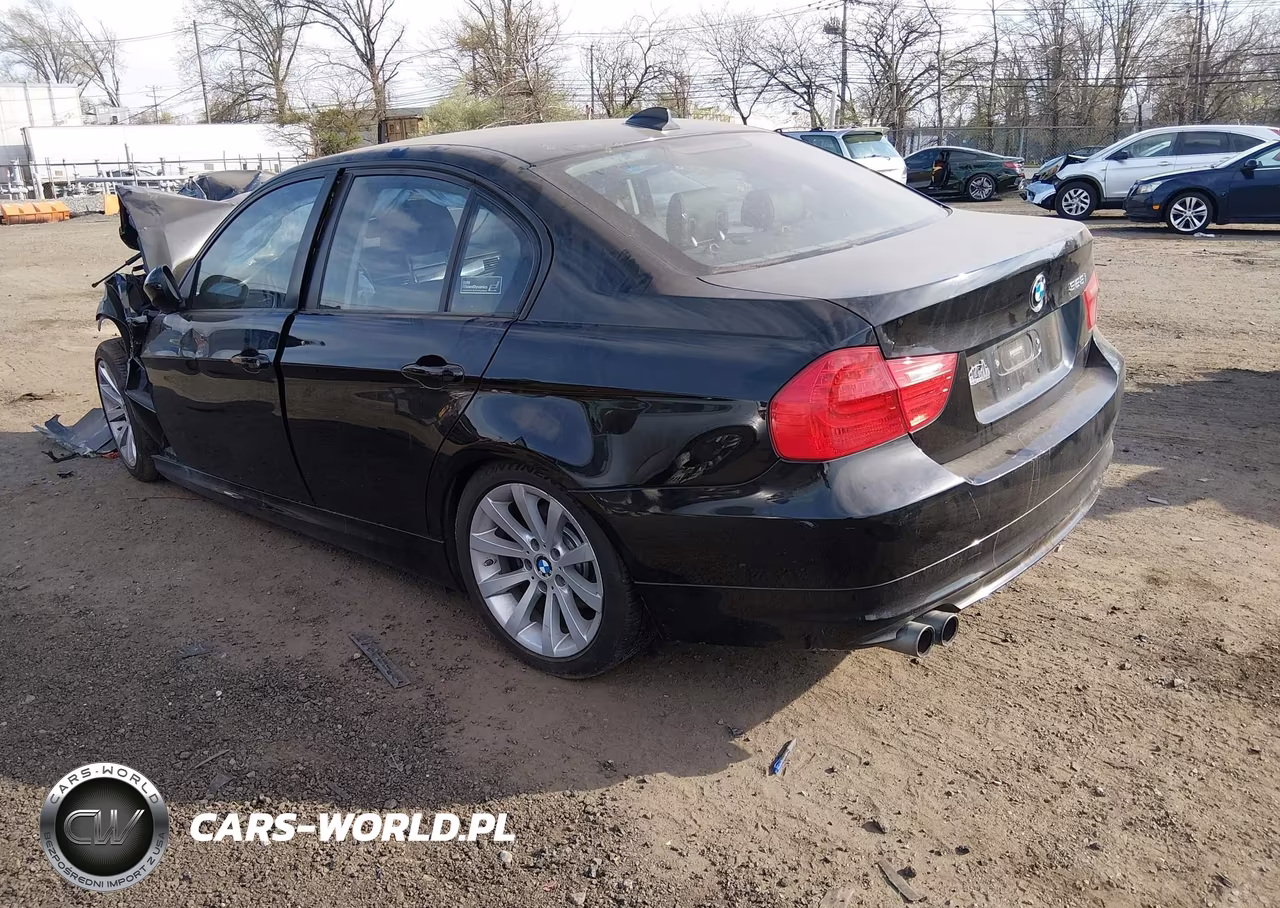 2011 BMW 328I xDrive VIN:WBAPK7C5XBF085693 - 3