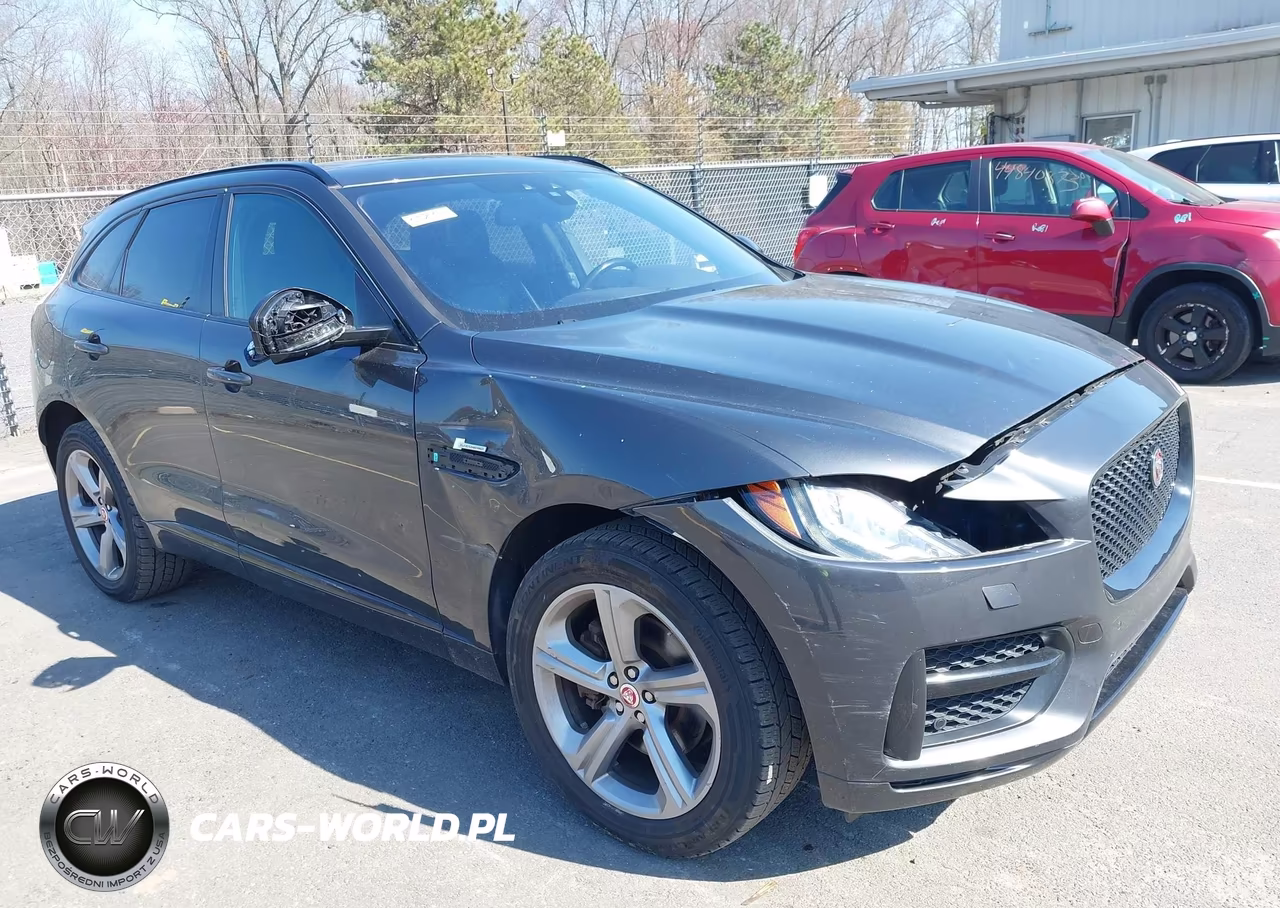 2017 Jaguar F-Pace 35T R-Sport