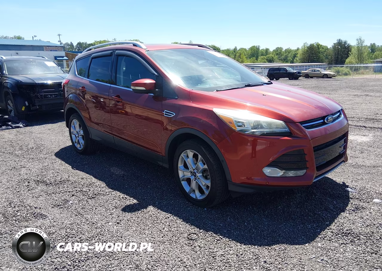 2016 Ford Escape Titanium – zdjęcie 1 z 17