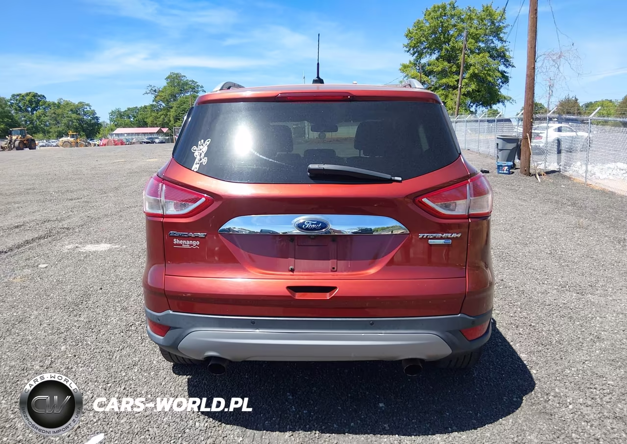 2016 Ford Escape Titanium VIN:1FMCU9J91GUA51024 - 17